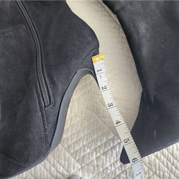 I.N.C International concepts faux Suede boots - Picture 7 of 13